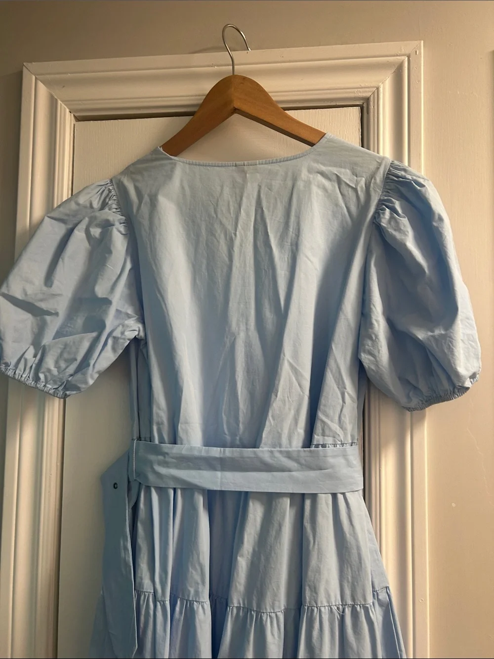 Vero Moda Light Blue Tiered Puff Sleeve Midi Dress with Belt - Picture 7 of 7